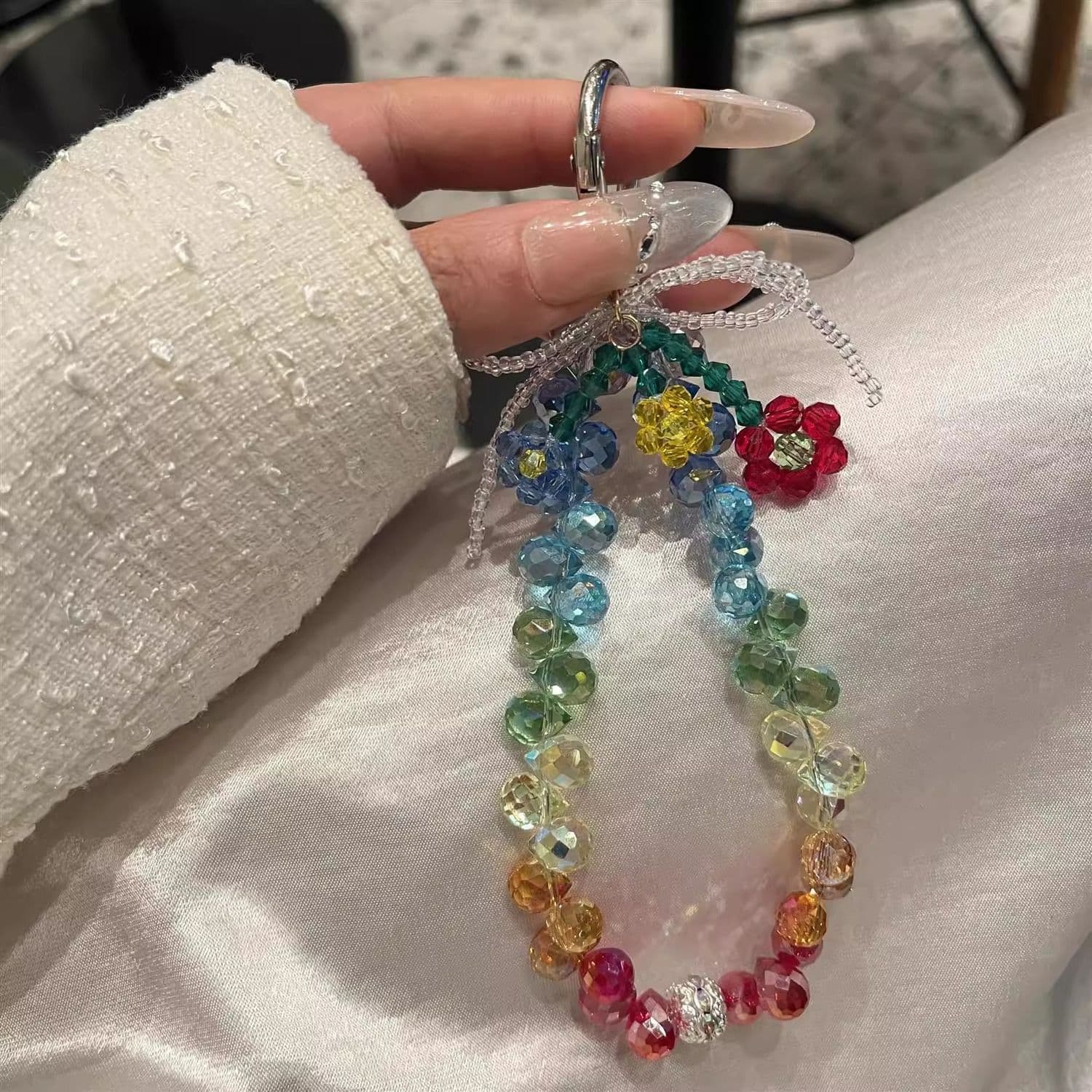 Forest-inspired Fresh Iridescent Crystal Beaded Flower Pendant Phone Strap, High-end Design Bag Charm