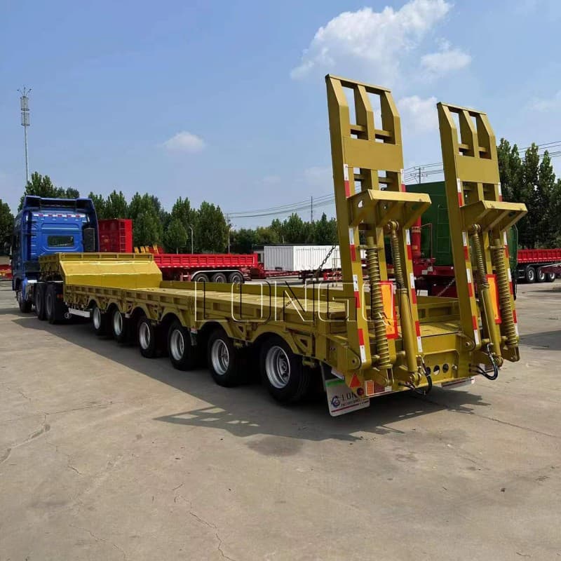 Factory-direct heavy-duty transport semi-trailers, loader transport trailers, and 80-ton large machinery transport flatbed trailers.