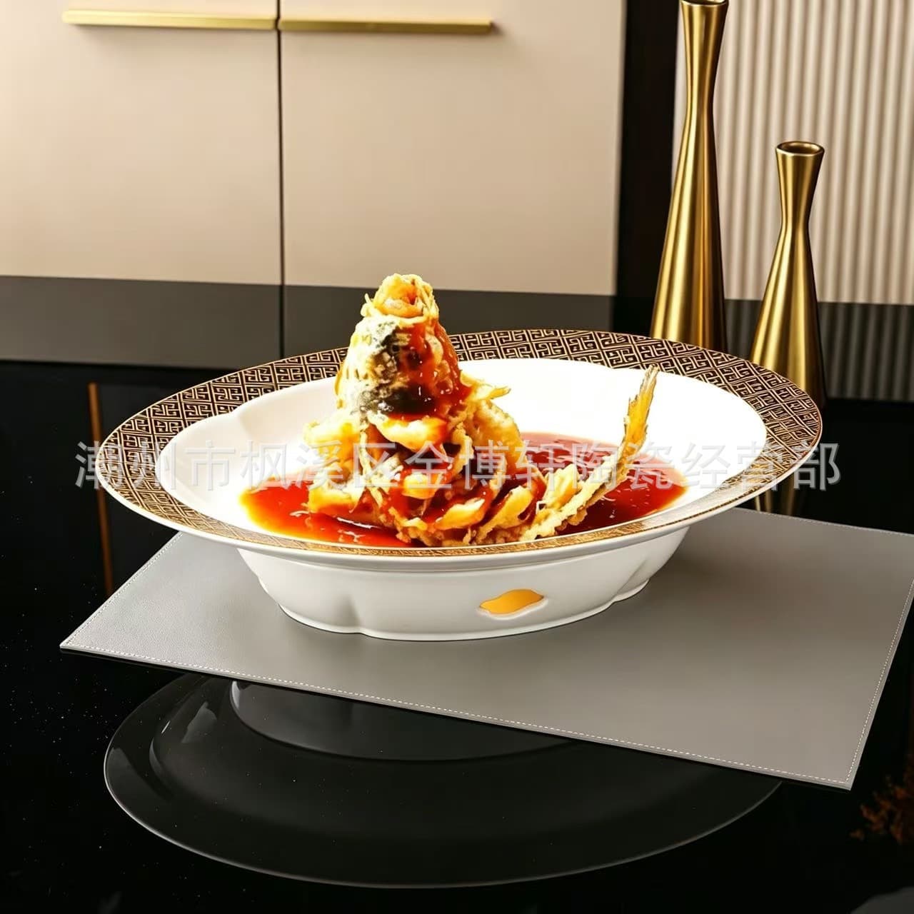 Fish-shaped oval plate for sweet and sour carp, cross-border hotel fruit plate, ceramic 16-inch, restaurant cold and hot food serving plate