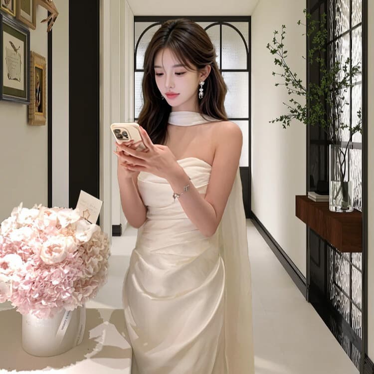White Light Wedding Dress High-End French Strapless Engagement Evening Gown Simple Elegant Fitted Long Style Gentle