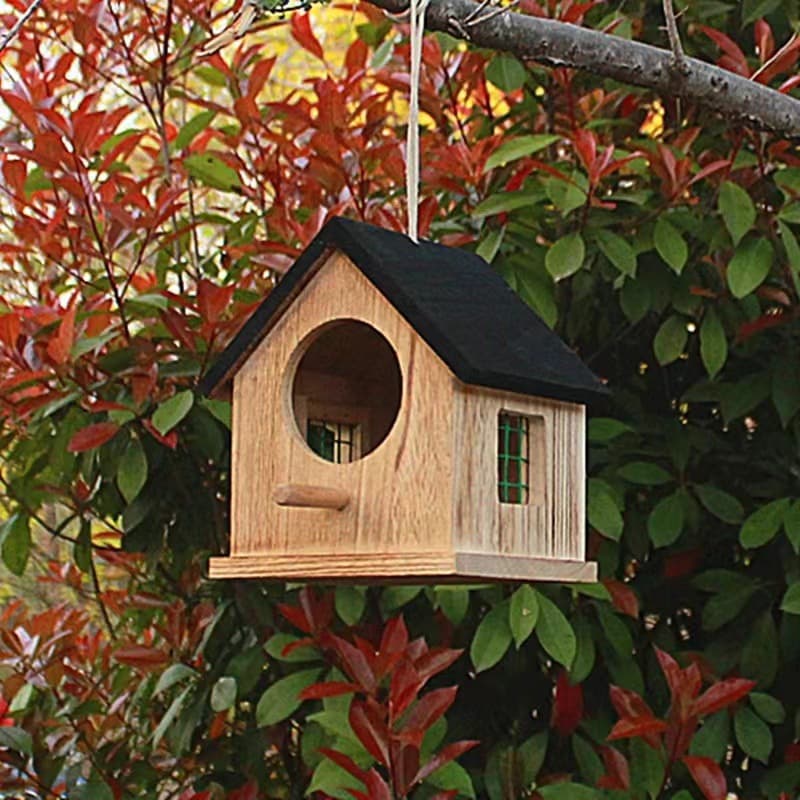 Green Campus Solid Wood Outdoor Rainproof Breeding Box Parrot Bird Nest Warm Incubation Nest Rural Beautiful Birdhouse