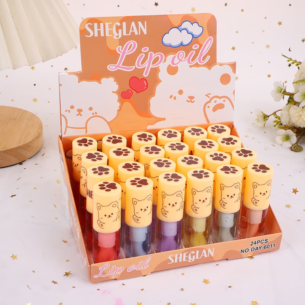 Cute Bear 6-Color Lip Gloss, Moisturizing Lip Oil, Easy-to-Apply Liquid Lipstick, Hot Selling for Export, Wholesale Available
