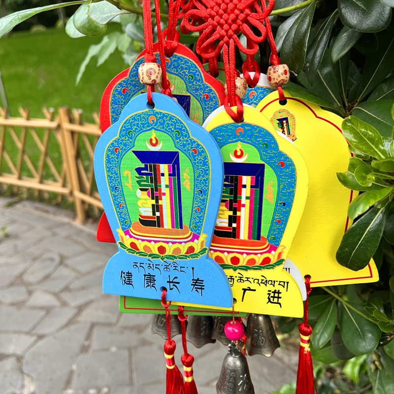 Tibetan-style wooden wishing plaques, prayer plaques, heart-shaped plaques, decorative plaques, tourist handicrafts, logo printing available.