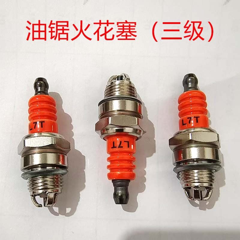 Customized Gasoline Saw Igniter, Universal for Hedge Trimmers, 2-Stroke Nozzle for Spraying and Mist, L7T Three-Claw Chainsaw Spark Plug