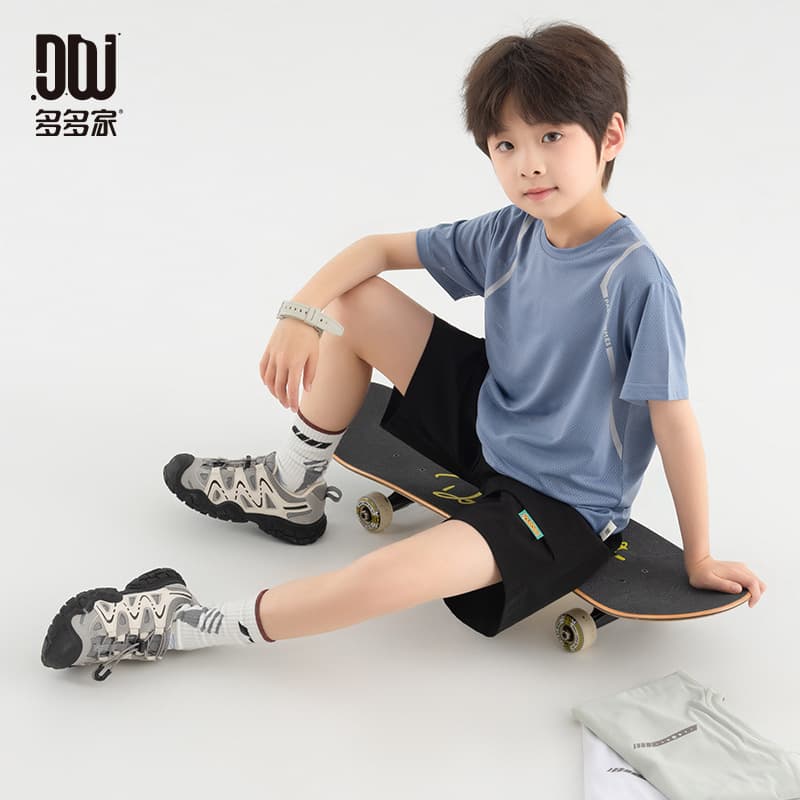 Duoduojia Breathable Mesh Boys' Sports T-Shirt Summer Stretchy Skin-Friendly Training Fitness Top Kids' Fashion Short Sleeve
