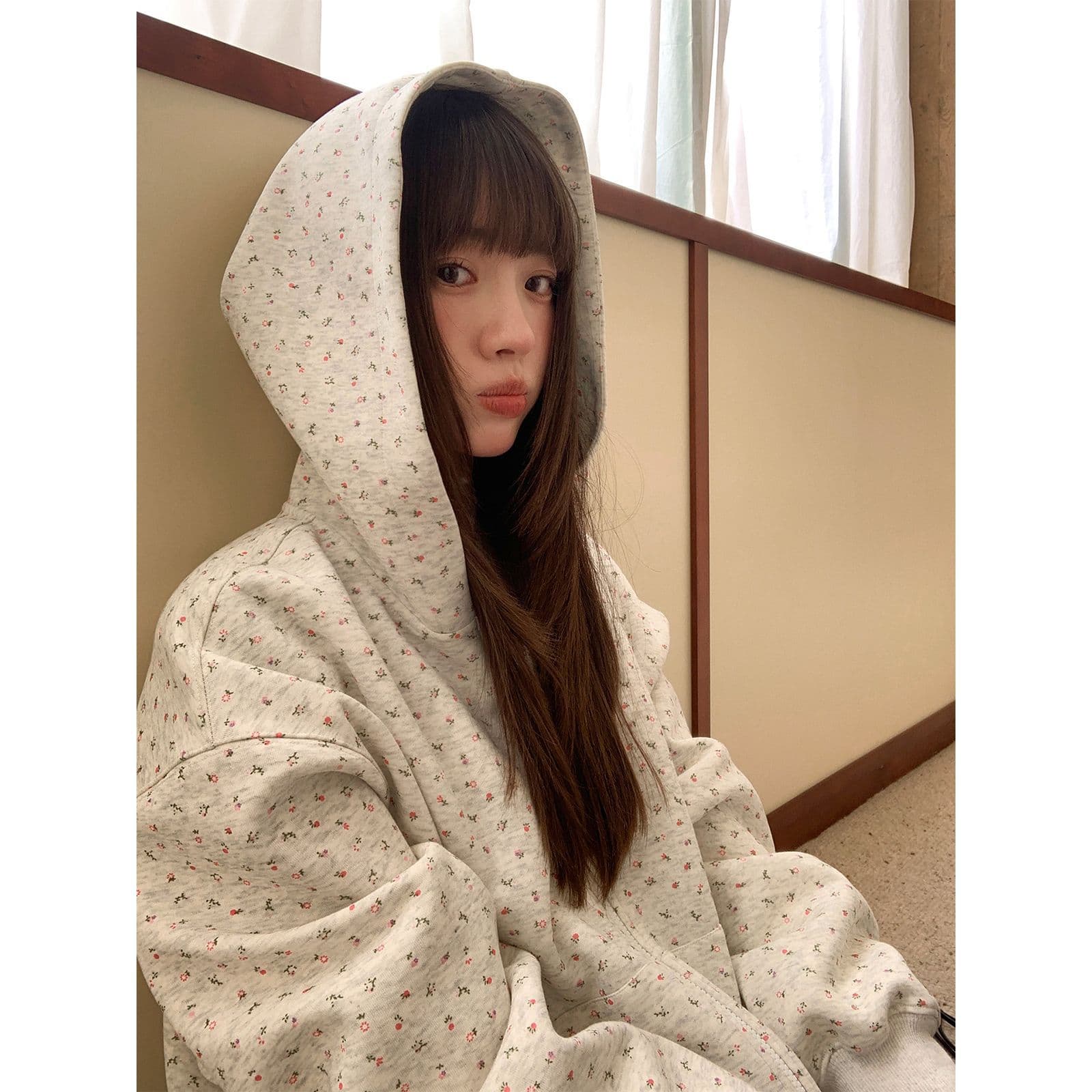 Small Floral Print Hooded Hoodie Women Autumn 2025 New Elegant Slimming Casual Top Thin