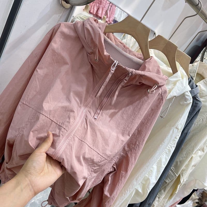 Hooded Short Jacket for Women, Korean Style Spring/Summer New, Zipper Slimming Sun Protection Top, Niche Design Long Sleeve Loose Fit Sunscreen Coat