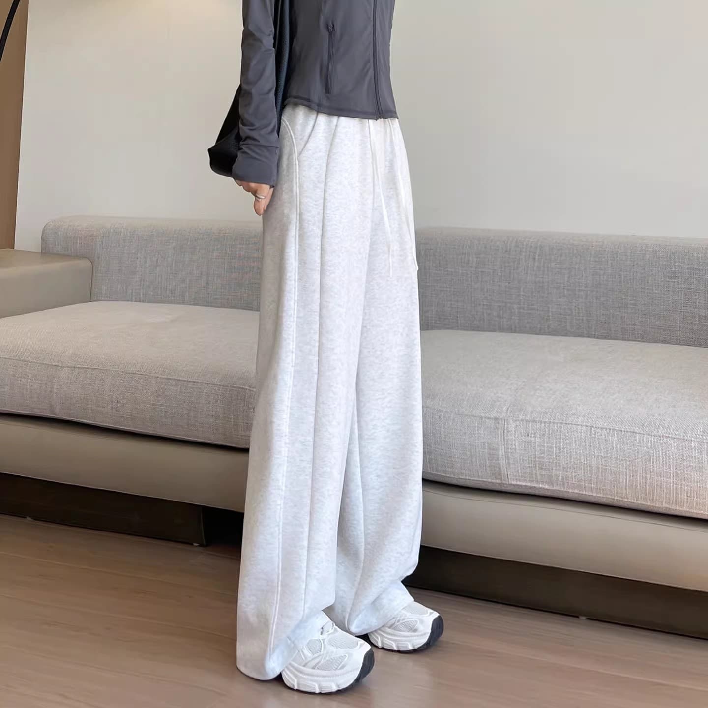 White Fleece-Lined Sweatpants for Women 2026 New Petite Banana Joggers Autumn Winter High Waist Straight Wide Leg Pants