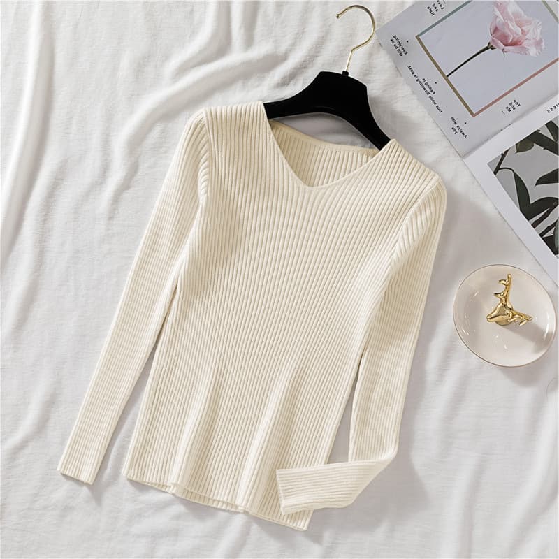 Korean V-Neck Base Shirt 2026 Spring, Autumn, and Winter New Style White Stylish Cashmere Sweater Knitwear for Women