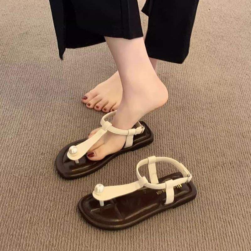 Chanel-style Roman sandals for women, summer 2025 new fairy style, chic flat beach shoes to match dresses