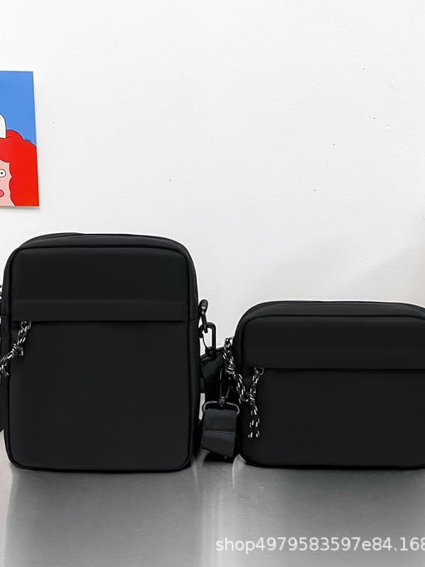 Cross-border Trend 2026 New Style Fashion Men's Small Sling Bag Crossbody Bag Casual Lightweight Shoulder Phone Bag
