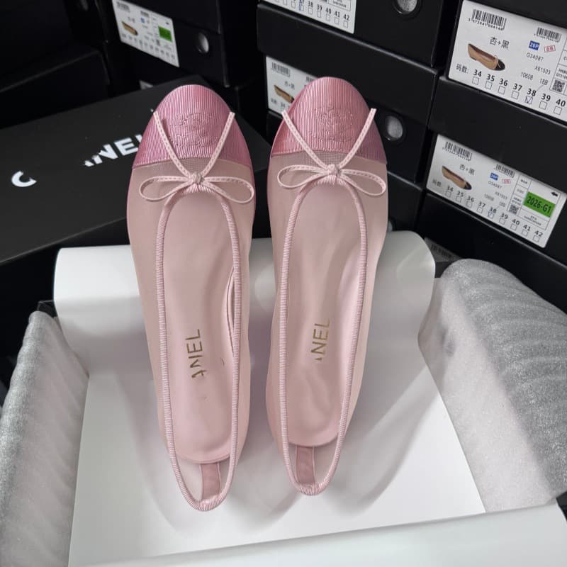 Classic Chanel-style French mesh spliced bow ballet flats, round toe, shallow mouth, flat sole, comfortable and versatile