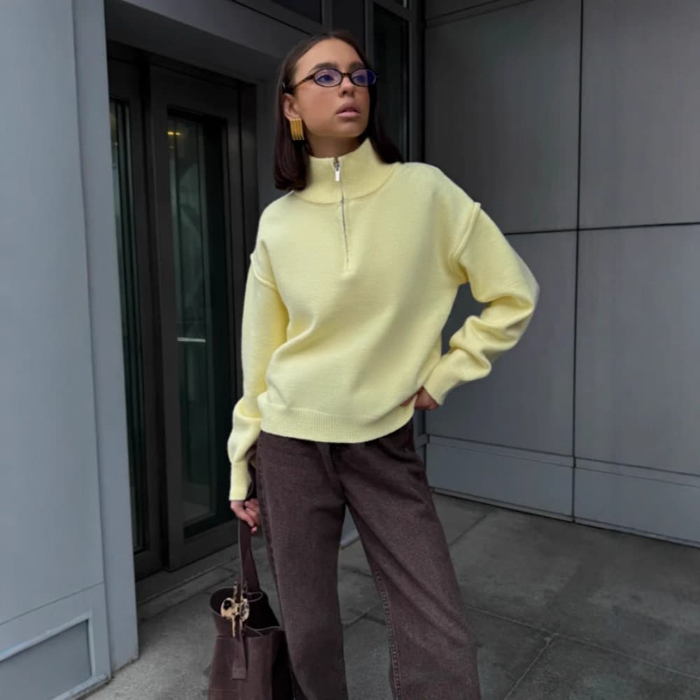 Yellow High-Neck Sweater for Women Fall/Winter 2025 New Soft Loose Half-Zip Knit Top Inner Layering Short Top