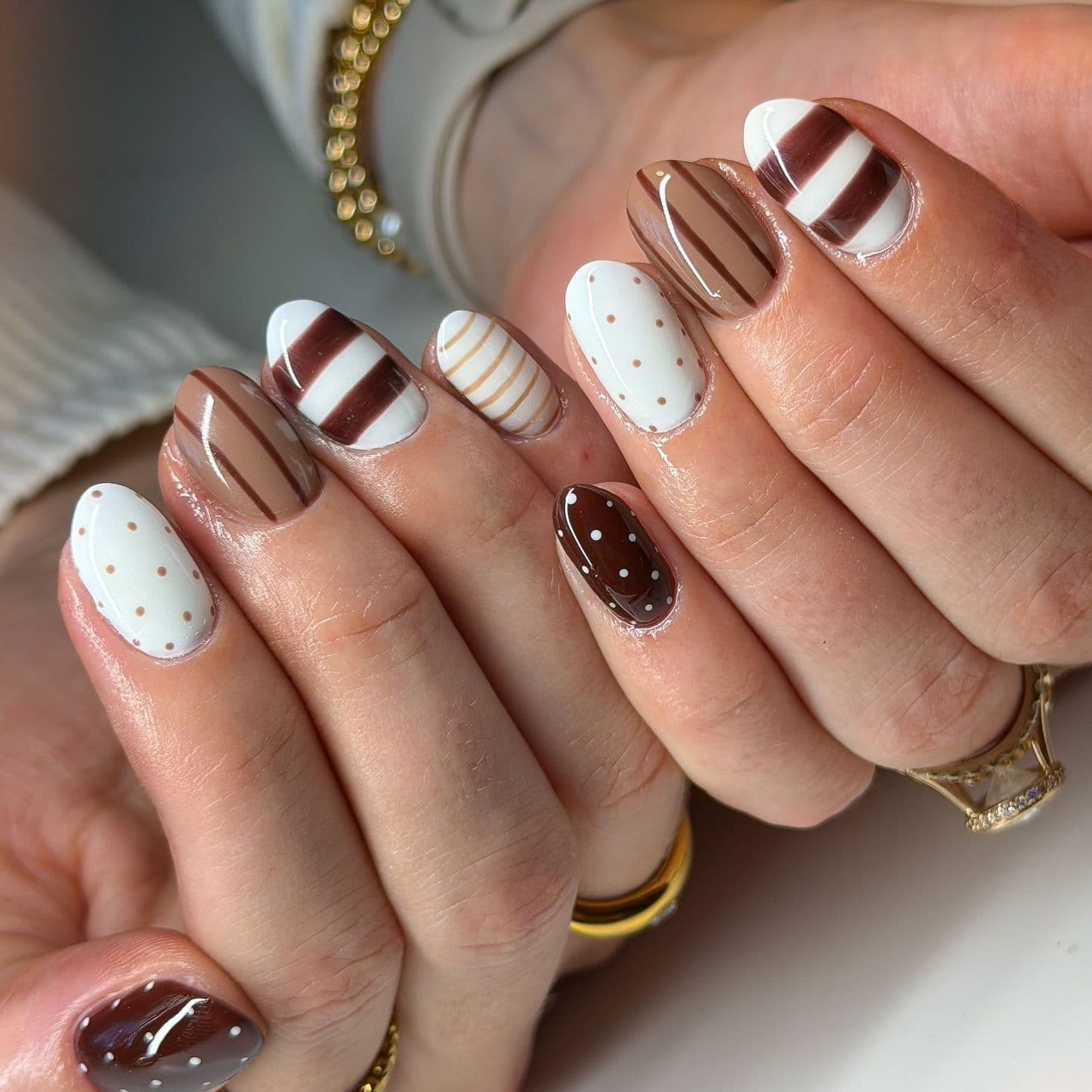 European and American cross-border wearable nails to show whitening, high-end niche design, new popular American fake nail patch factory direct wholesale