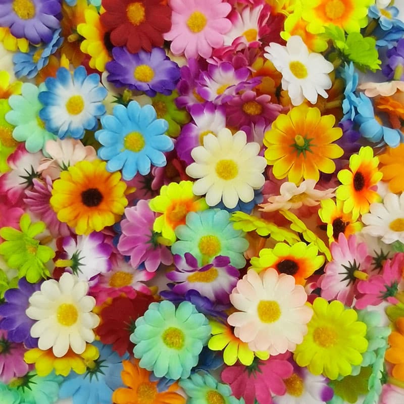 Xiaoyu Artificial Flowers in Stock 4cm Small Chrysanthemum DIY Sunflower Fake Flowers for Home Decoration Wholesale from Factory