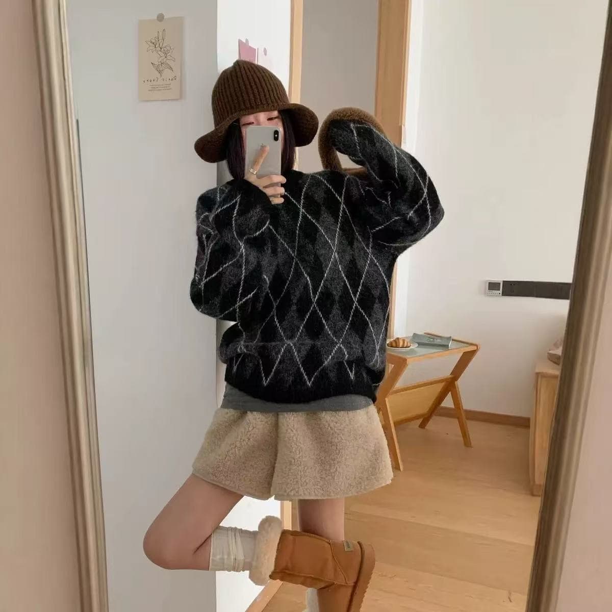 Two-tone Diamond Pattern Pullover Sweater 2026 Simple Korean Style Round Neck Soft and Elegant Versatile Top