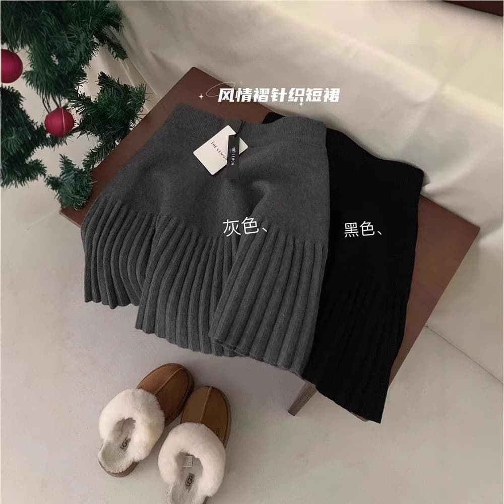 New Elastic Waist Versatile A-Line Pleated Skirt for Women, Spring and Autumn High-Waist Slimming Dark Gray Black Spandex Trendy