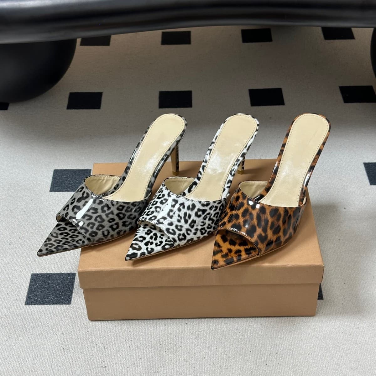Sexy Style Genuine Leopard Print Sandals Women Pointed Toe Thin Heel Open Toe High Heels Cross-Border Supply