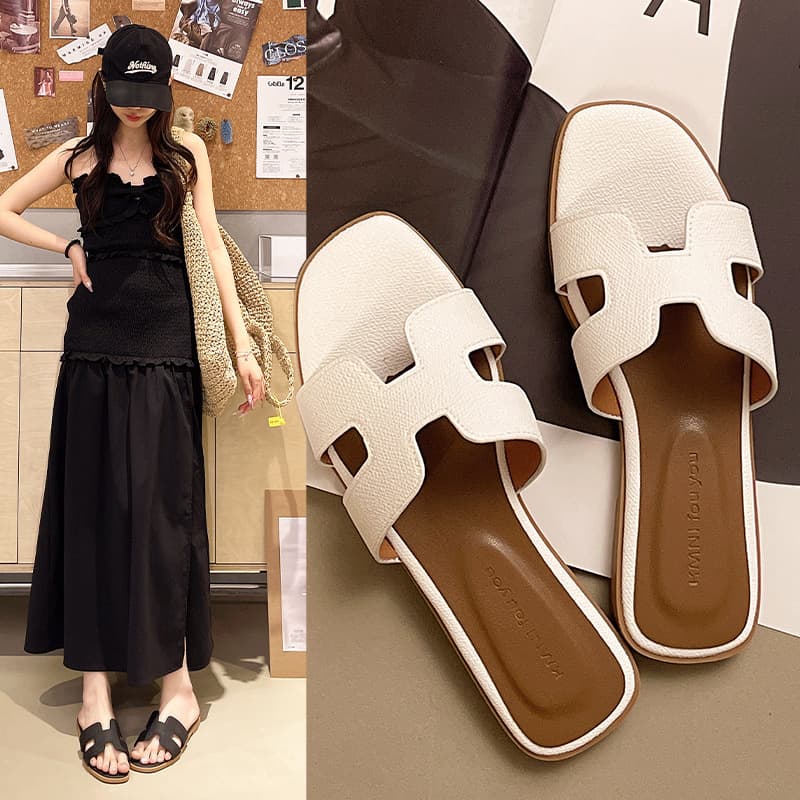 Flat-soled flip-flops 2026 summer one-leg super soft and wear-resistant women's low-heeled daily versatile lightweight outdoor sandals