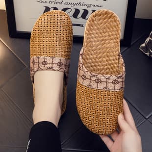 Straw Linen Slippers for Men and Women, Summer Indoor Home Linen Slippers, Thick Sole Non-Slip for Wood Floors, Couples Rattan Woven