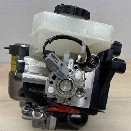2002-2010 SC430 ABS Anti-lock Brake Pump Booster Master Cylinder