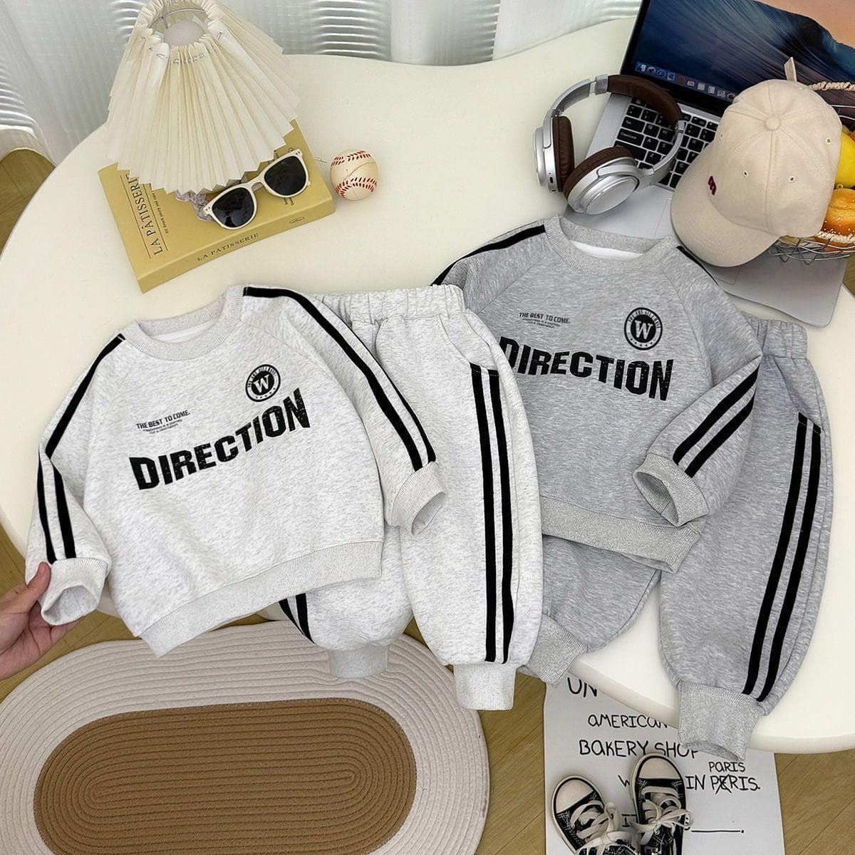 Children's sweatshirt suit autumn new boys 2026 western style boys sports two-piece set baby children's clothing