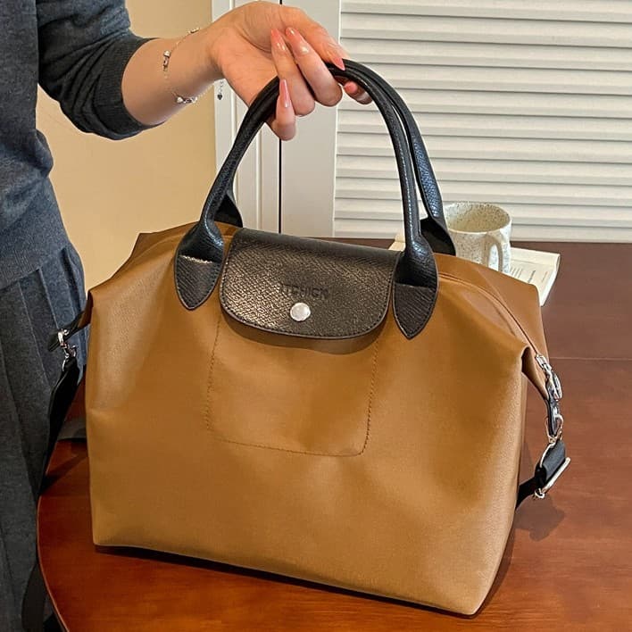 Foreign trade French dumpling bag Amazon handbag Western style lightweight nylon cloth dumpling bag high-end trend messenger bag