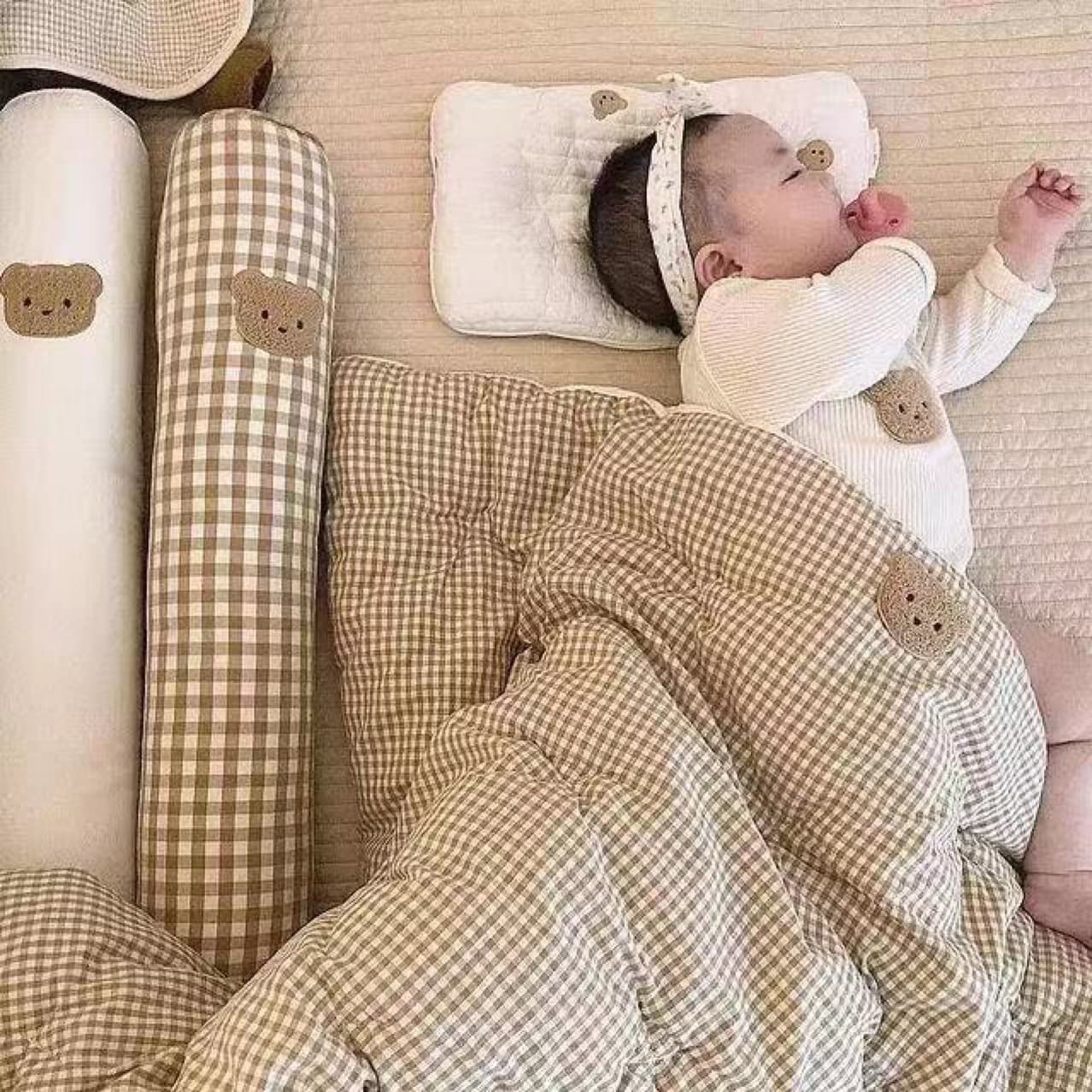 Bear Assuaging Pillow Cylindrical Bed Barrier Anti-Collision Side Sleep Leg Clamp Pillow Pure Cotton Active Printing Baby Bedding