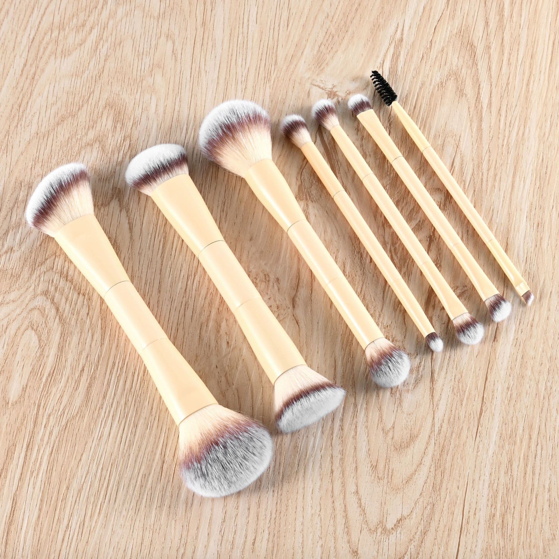 Makeup Brush Set Dual-Ended Finger Concealer Brush Contour Brush Eyeshadow Brush Nose Shadow Brush 7-Piece Blade Eyeliner Brush Blending Brush
