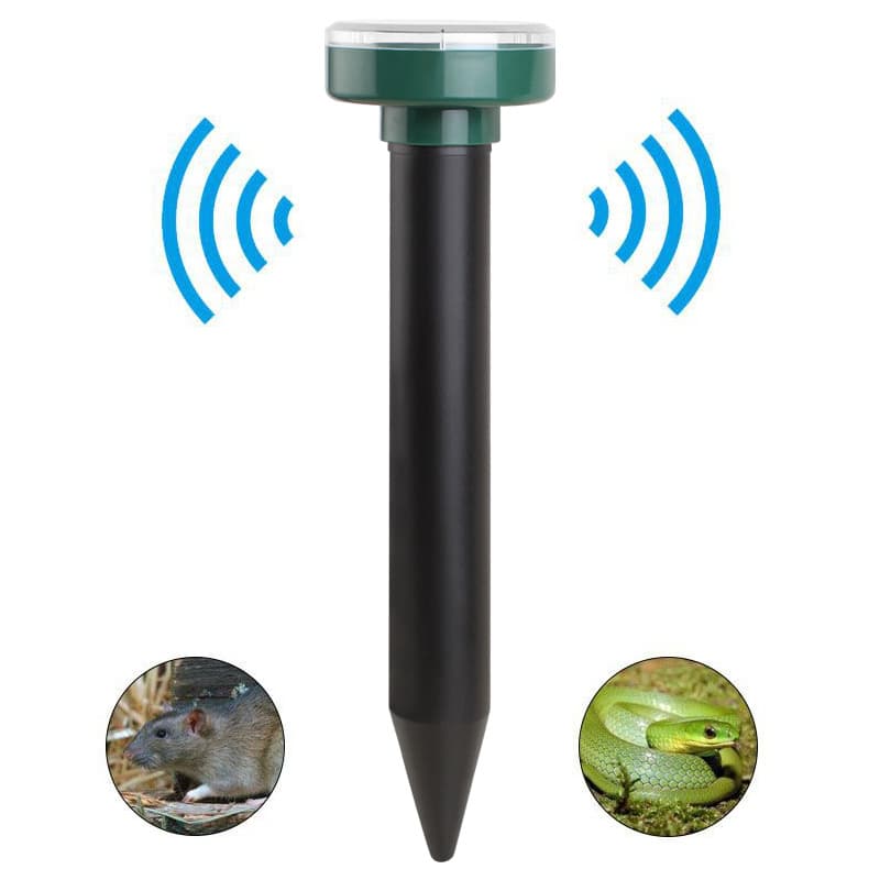 Solar-Powered Ultrasonic Rat Repellent for Outdoor Gardens, Electronic New Black Technology for Intelligent Pest Control