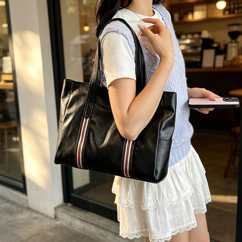 Tote bag cross-border women's bag fashion high-end shoulder bag commuting large capacity simple versatile handbag light luxury
