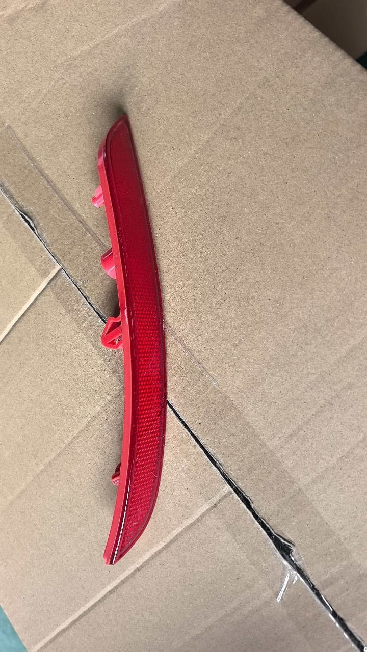 For SsangYong Tivoli rear bumper light 8390135000 8390235000