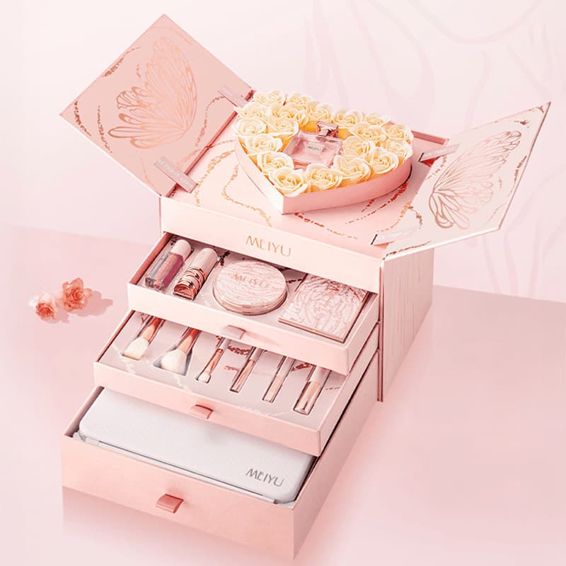 Every time I encounter a bright blooming makeup set, give it to your girlfriend, give it to your wife, Chinese Valentine's Day 520 Valentine's Day Cosmetic Gift Box, Birthday