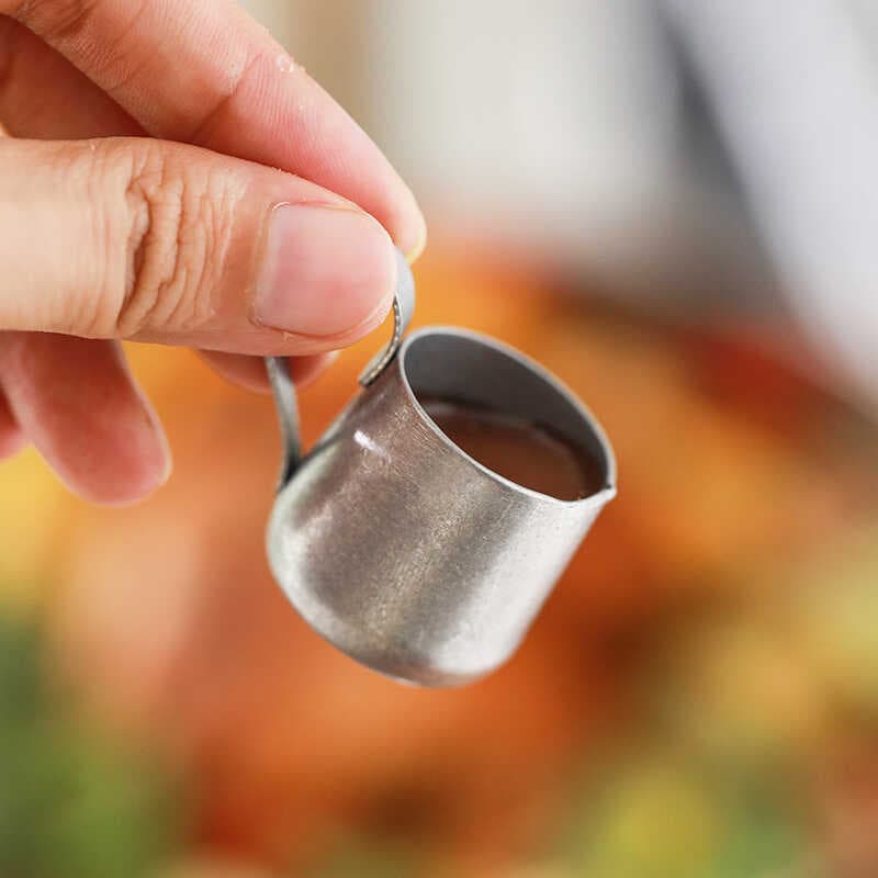 Japanese-style 304 stainless steel mini milk pot, creative condiment jug for cafes, cute small sauce cup