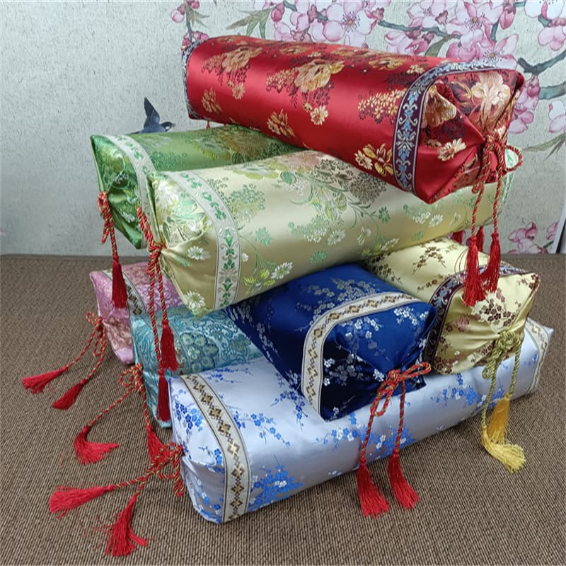 Chinese style brocade square pillowcase, retro court-style bolster pillow, herbal pillow, buckwheat hull pillowcase wholesale manufacturer