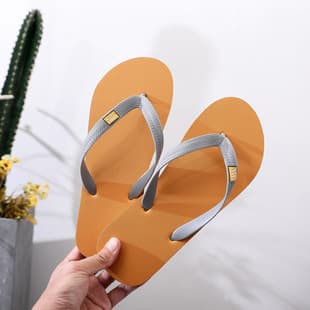 Summer New Men's Flip Flops, Outdoor Anti-Slip Wear-Resistant Beach Sandals, Free Shipping