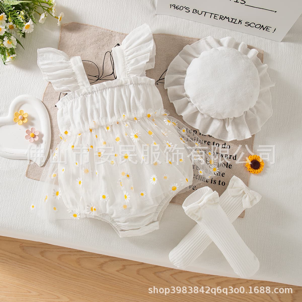 Summer Baby Girl Cute Strap Mesh Floral Romper & Lace Sun Hat & Bow Socks Set