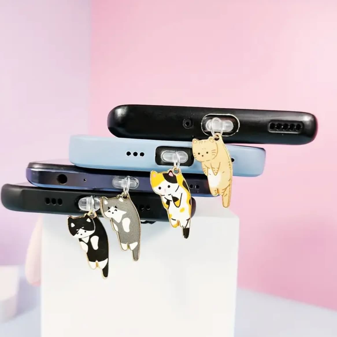 Japanese Alloy Colorful Printed Cat Phone Dust Plug Type-C Charging Port and Headphone Jack Charm Universal