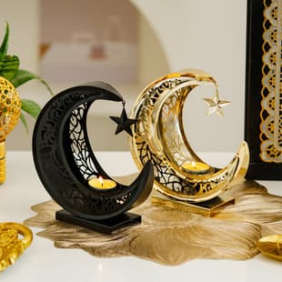 Cross-border Middle Eastern Style Tea Light Candle Holder Luxury Gold Black Carved Metal Crescent Moon Candle Holder Middle Eastern Holiday Decoration