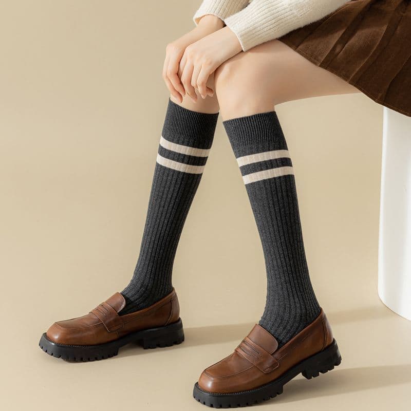 New style Japanese JK style women's calf socks, solid color double stripe knee-high socks, women's long retro slouch socks