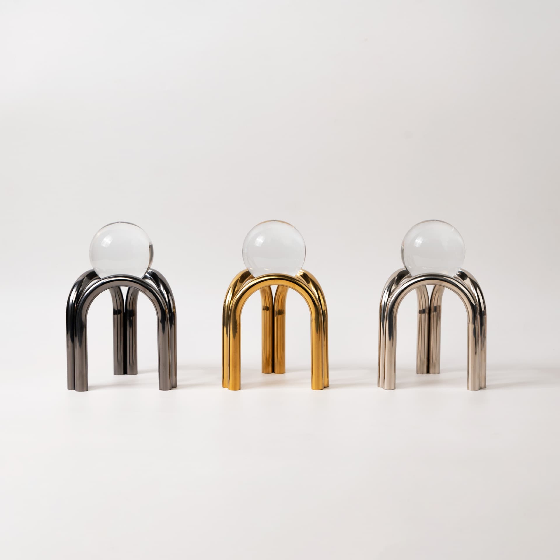 Modern Minimalist Crystal Art Designer Showpiece for Living Room, Study, Feng Shui Decor, Entryway, Tea Table Display