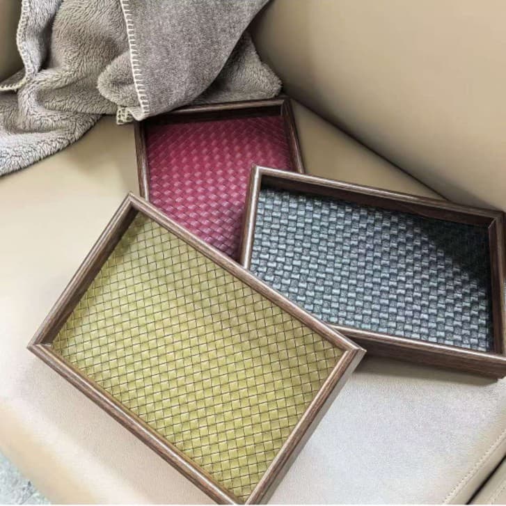 Simple and stylish luxury wooden leather tray, multifunctional storage tray for small items on living room table