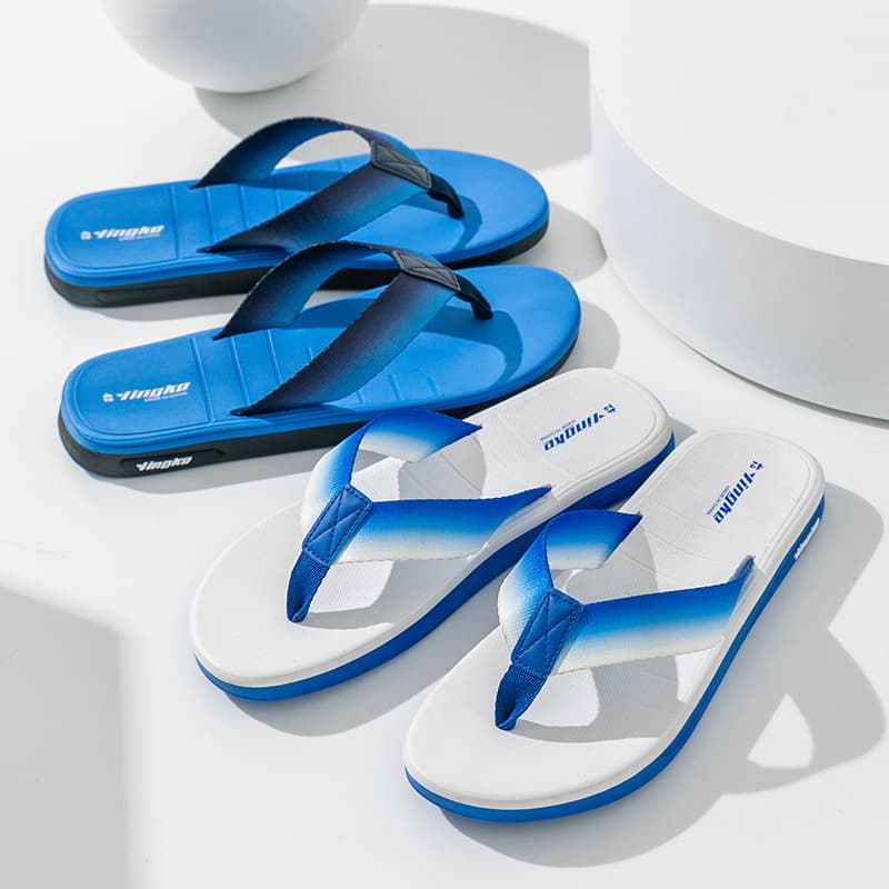 2024 New Korean Style Summer Flip Flops, Wear-resistant and Anti-slip Men's Beach Shoes, Trendy Internet Celebrity Men's Thong Sandals