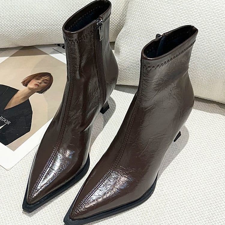 Retro Pointed Toe Brown High Heel Ankle Boots for Women Slim Heel 2026 Spring Summer New Versatile Mid Heel Slim Boots Leather Boots