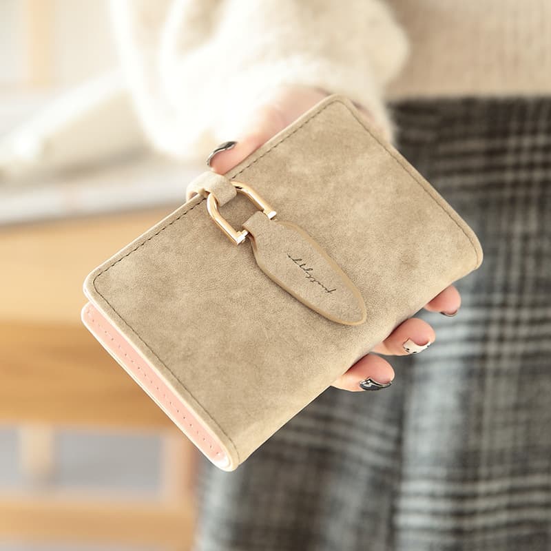 2025 New Fashion Minimalist Frosted Multi-Slot Vintage Card Holder for Women, Ultra-Thin Compact Large Capacity Korean Cute