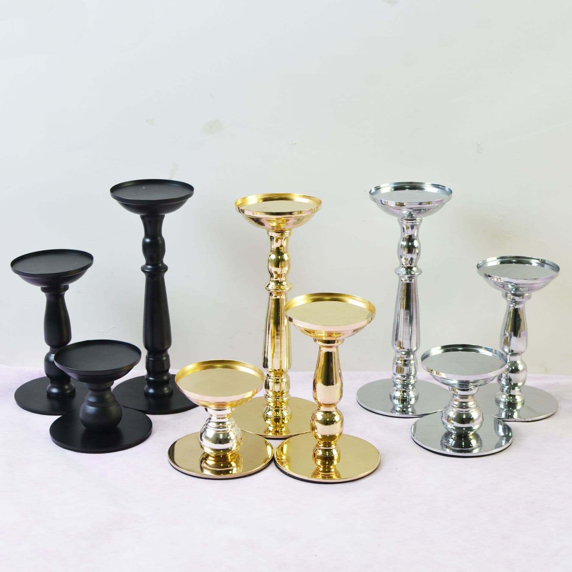 European-style Single Candle Cup Holder, Metal Decorative Candle Holder for Aromatherapy, Wedding Gift, Craft Ornament