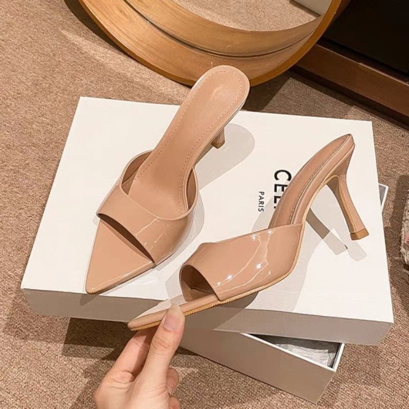 Sexy Pointed Toe Slip-On Sandals 2025 Summer Versatile Thin Heel Open Toe All-Match Flat Sandals for Outdoor Wear Rubber Sole