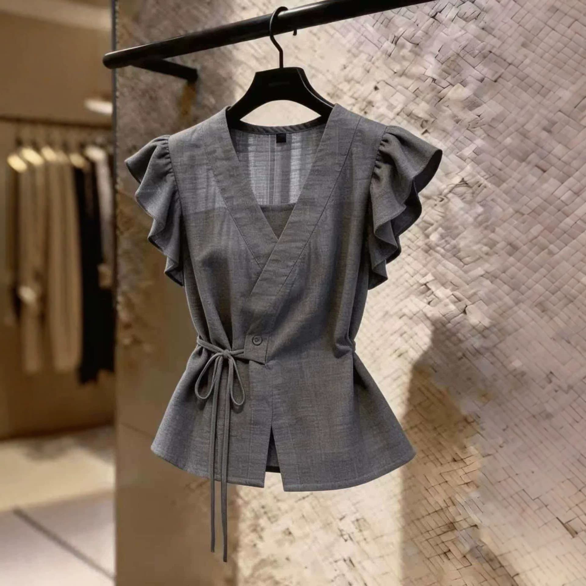 [Shipping Insurance] New Summer French Fashion Slimming Sleeveless Blouse Casual Top