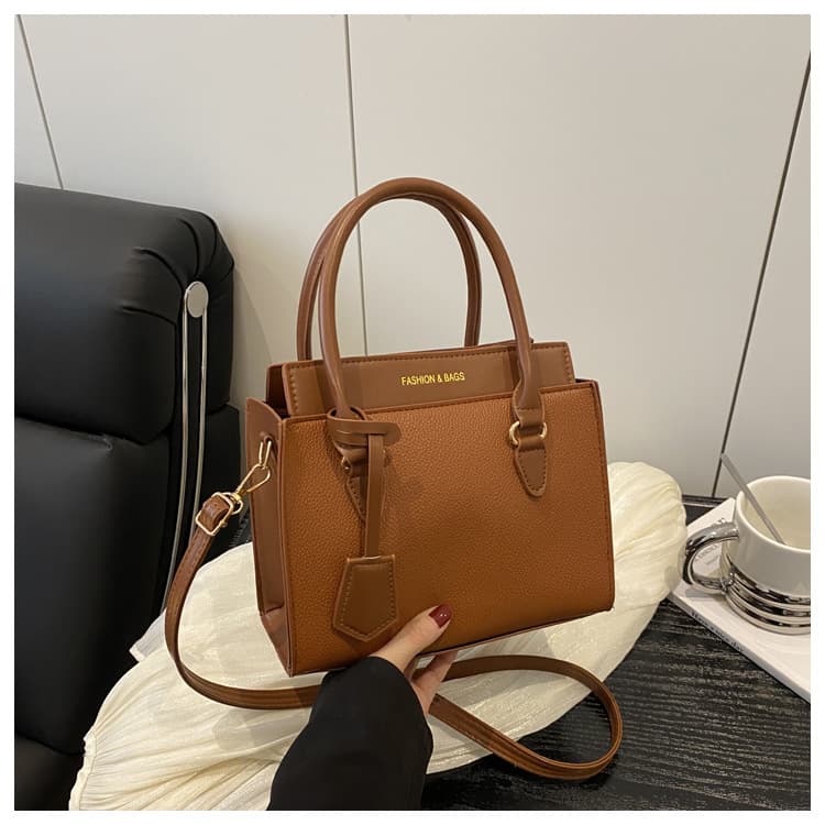 Solid Color Trendy Women's 2025 New Style Casual Design Fashion Minimalist Shoulder Crossbody Handheld Small Square Bag