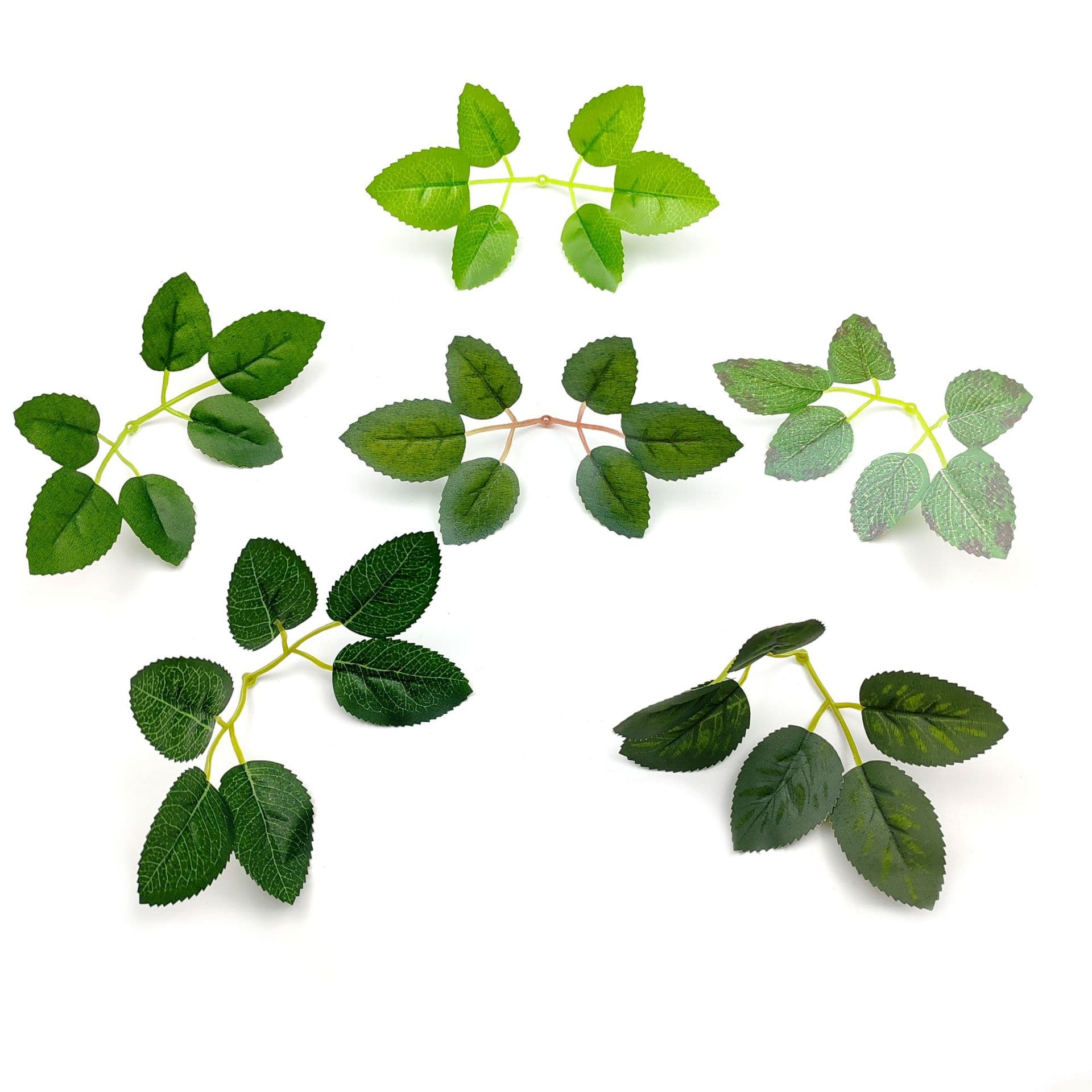 Factory direct supply of simulated 6-leaf rose petals, silk-screened leaves, and simulated green plants.